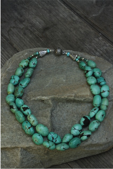necklace,jewelry,turquoise,beaded